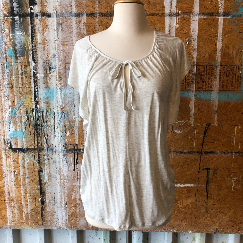 Gap flutter sleeve cream peasant blouse Size XS